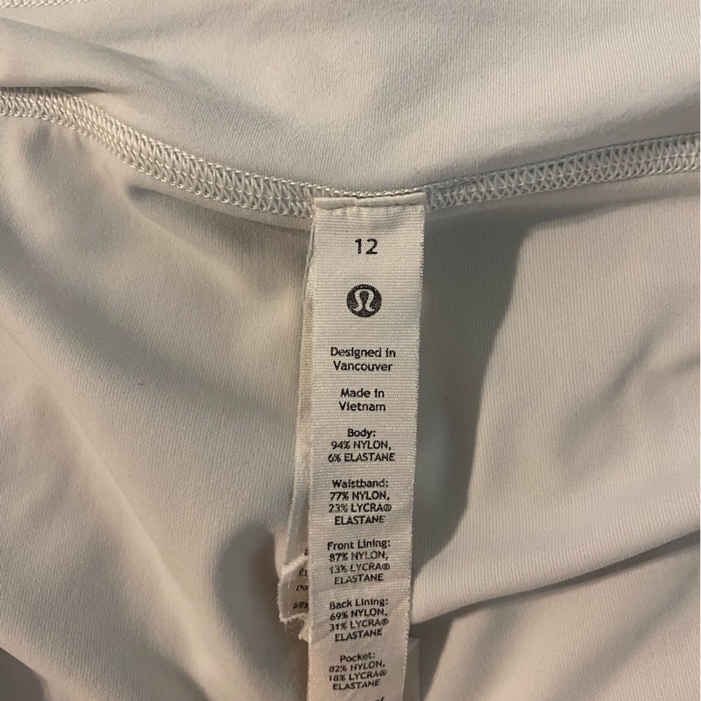 Lululemon pace rival - Picture 3 of 3